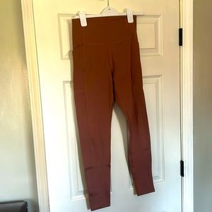 Girlfriend Collective Leggings with Pockets!